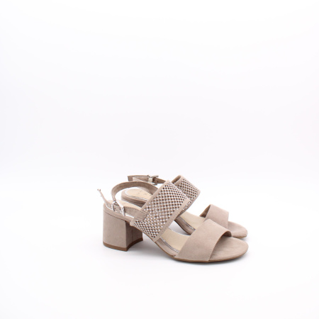 Босоножки из текстиля